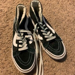 Black sk8-hi vans